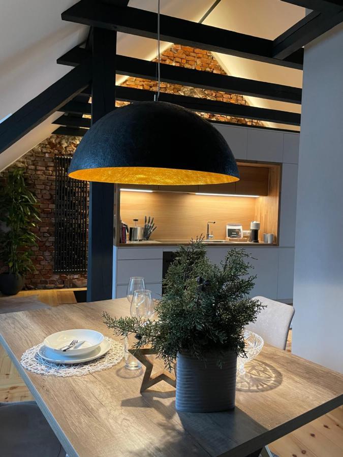 Voh Super Exklusives Loft, Zentral, Smart-Tv, Parkplatz Appartement Vohenstrauss Buitenkant foto