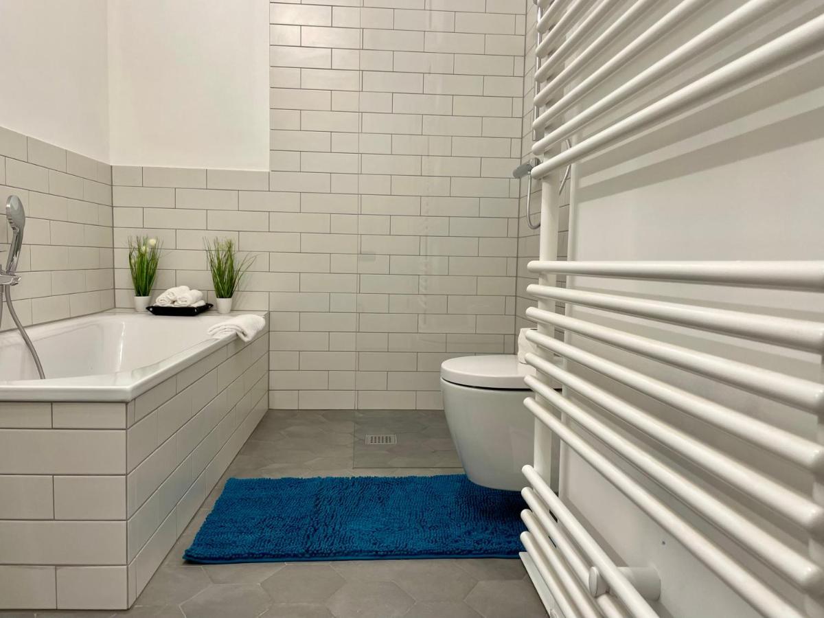 Voh Super Exklusives Loft, Zentral, Smart-Tv, Parkplatz Appartement Vohenstrauss Buitenkant foto