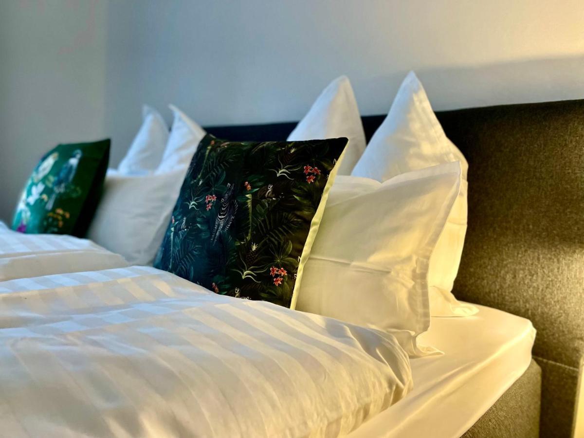 Voh Super Exklusives Loft, Zentral, Smart-Tv, Parkplatz Appartement Vohenstrauss Buitenkant foto