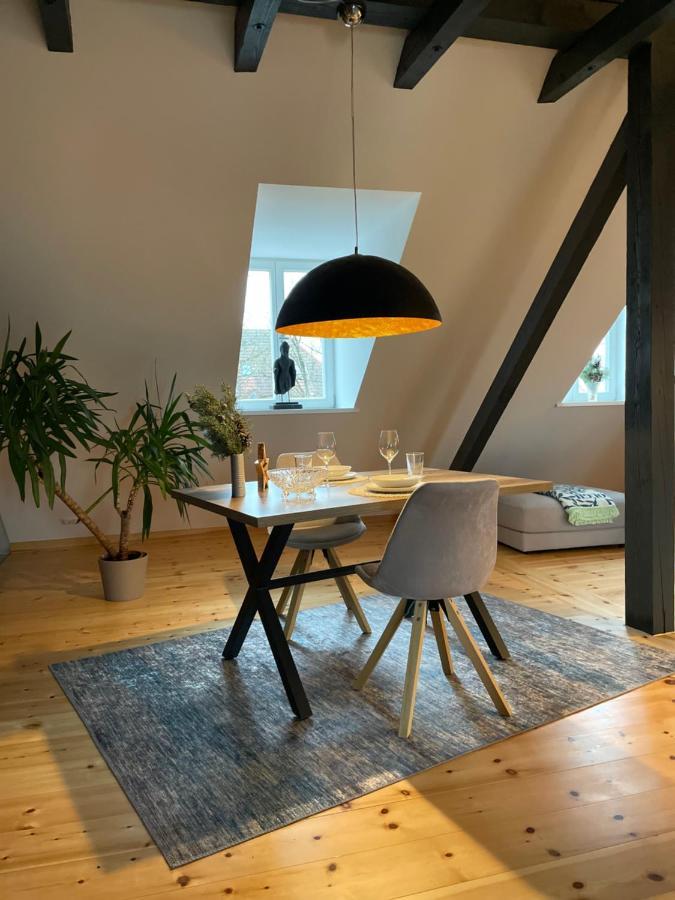 Voh Super Exklusives Loft, Zentral, Smart-Tv, Parkplatz Appartement Vohenstrauss Buitenkant foto
